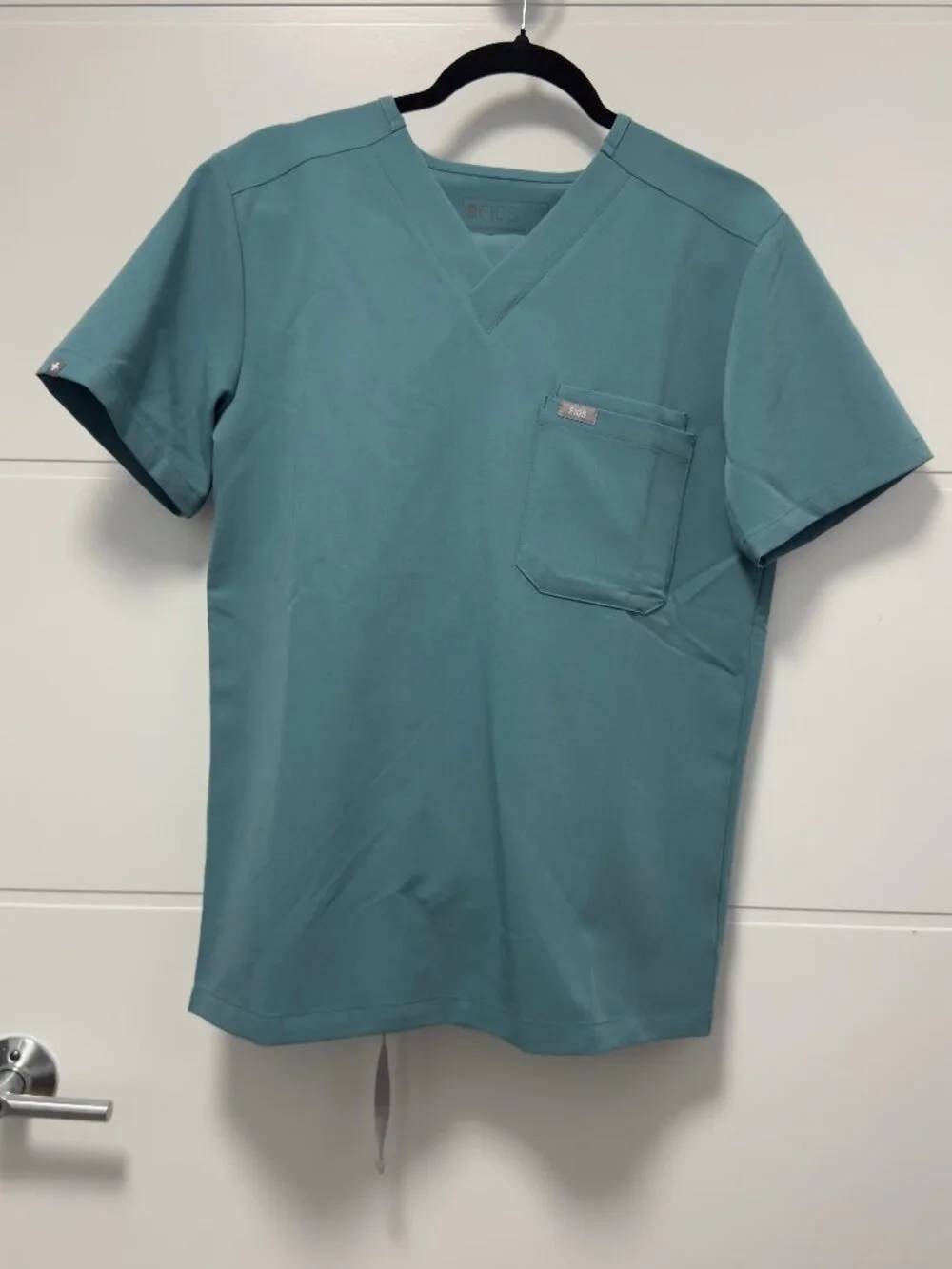 Seafoam Figs Scrub Set (Top + Pants)
